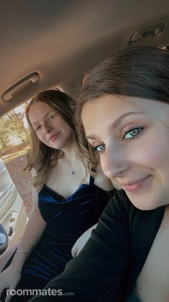 Profile photo 2 of 10