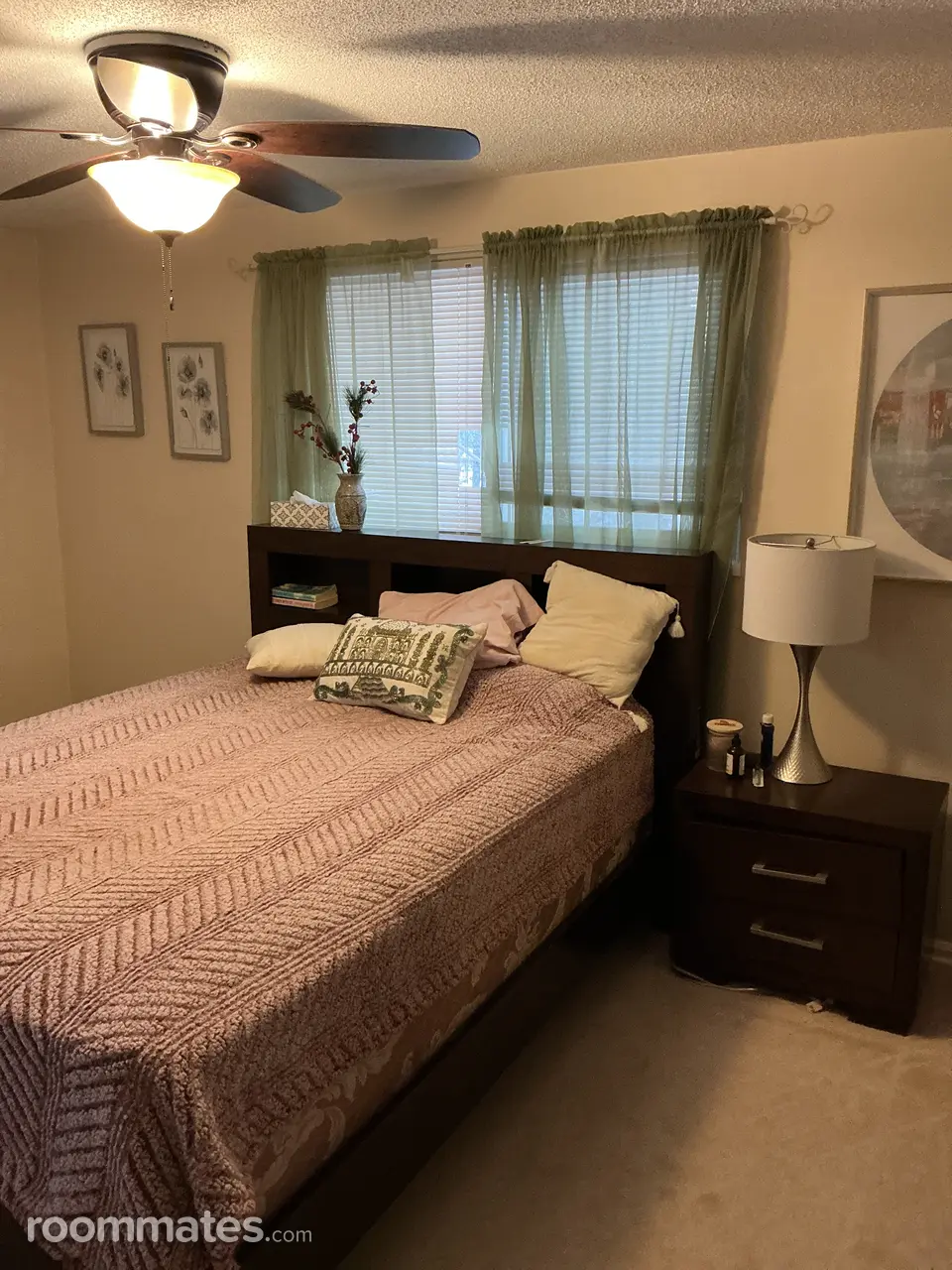 Profile photo 6 of 9