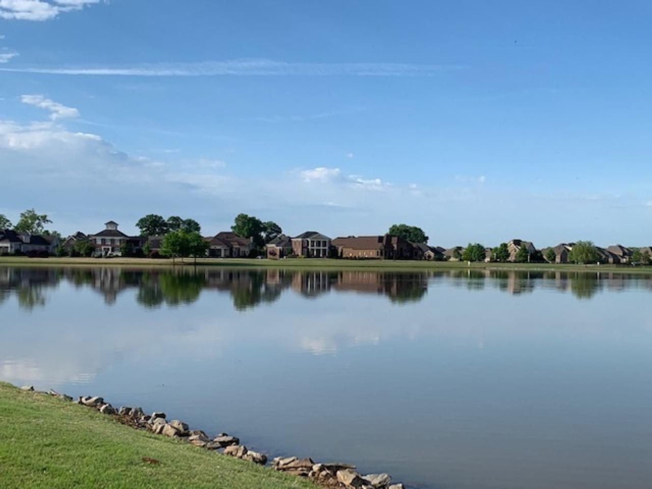 Profile photo 6 of 6