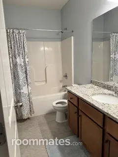 Room for rent in Huntsville, AL $800, townhouse