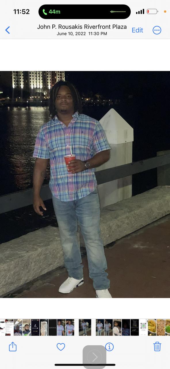 Profile photo 1 of 1