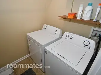 Room for rent in Indianapolis, IN $850, house