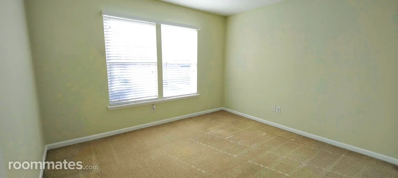 Profile photo 2 of 10