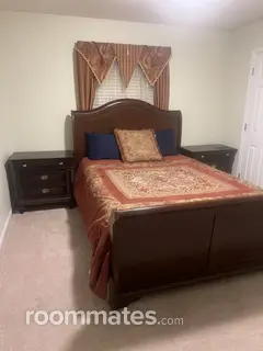 Room for rent in Jacksonville, FL $1200, house