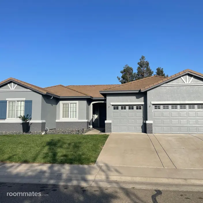 Room for rent in Galt, CA $1200, house