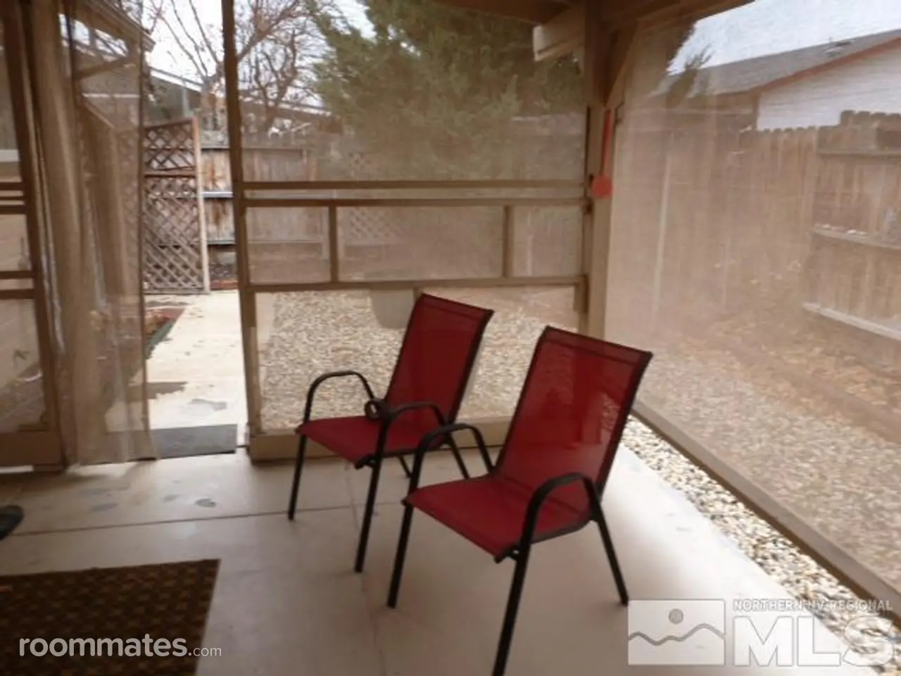 Profile photo 7 of 10