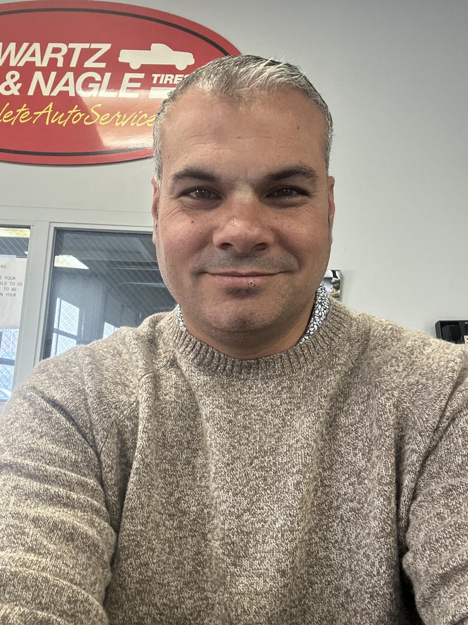 Profile photo 6 of 7