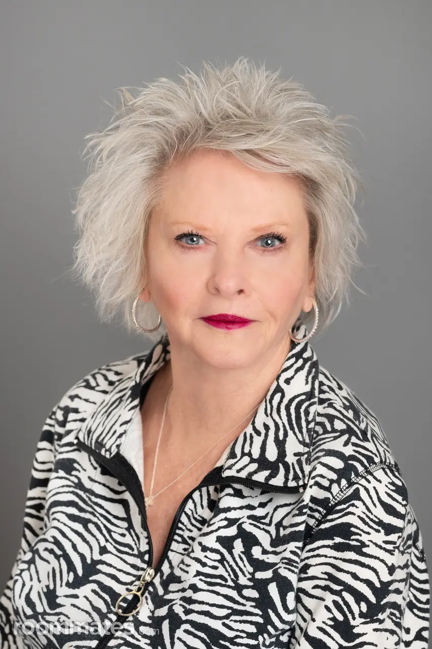 Profile photo 2 of 3