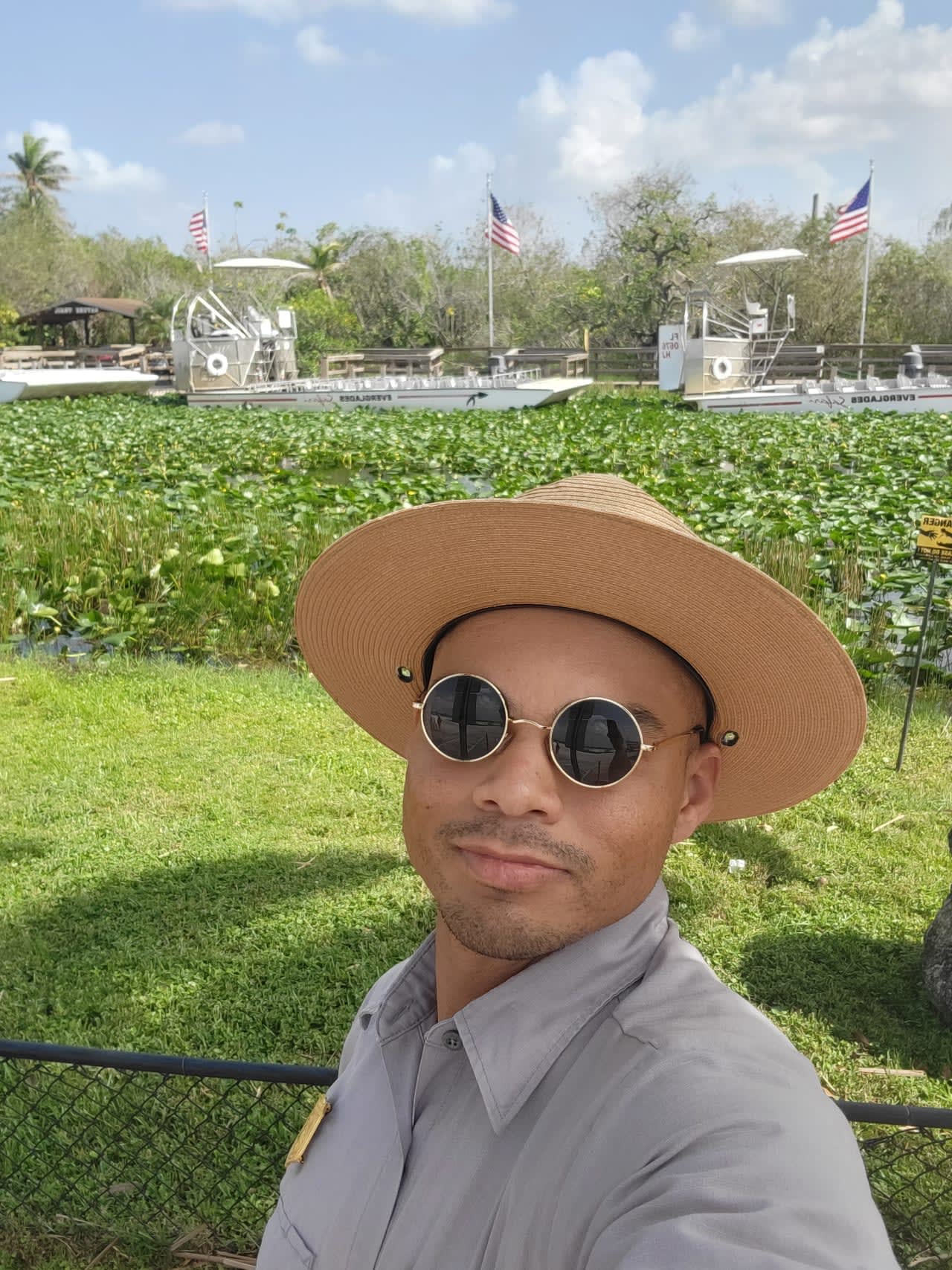 Profile photo 2 of 4