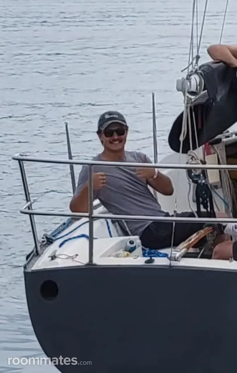 Profile photo 4 of 4