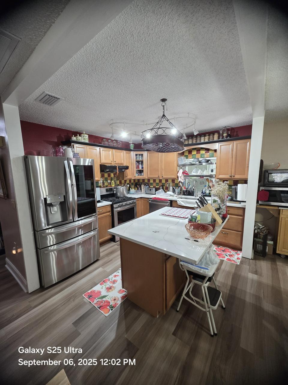 Profile photo 1 of 7