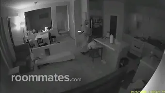 Room for rent in Riverside, CA $900, house