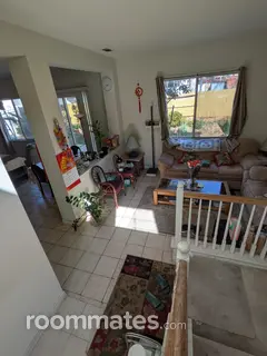 Room for rent in Riverside, CA $900, house