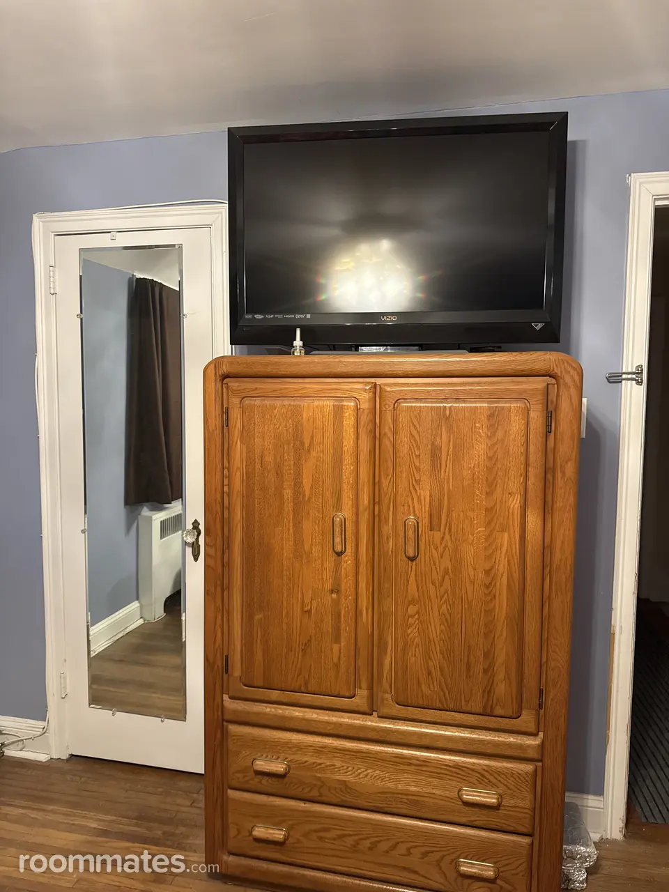 Profile photo 1 of 4