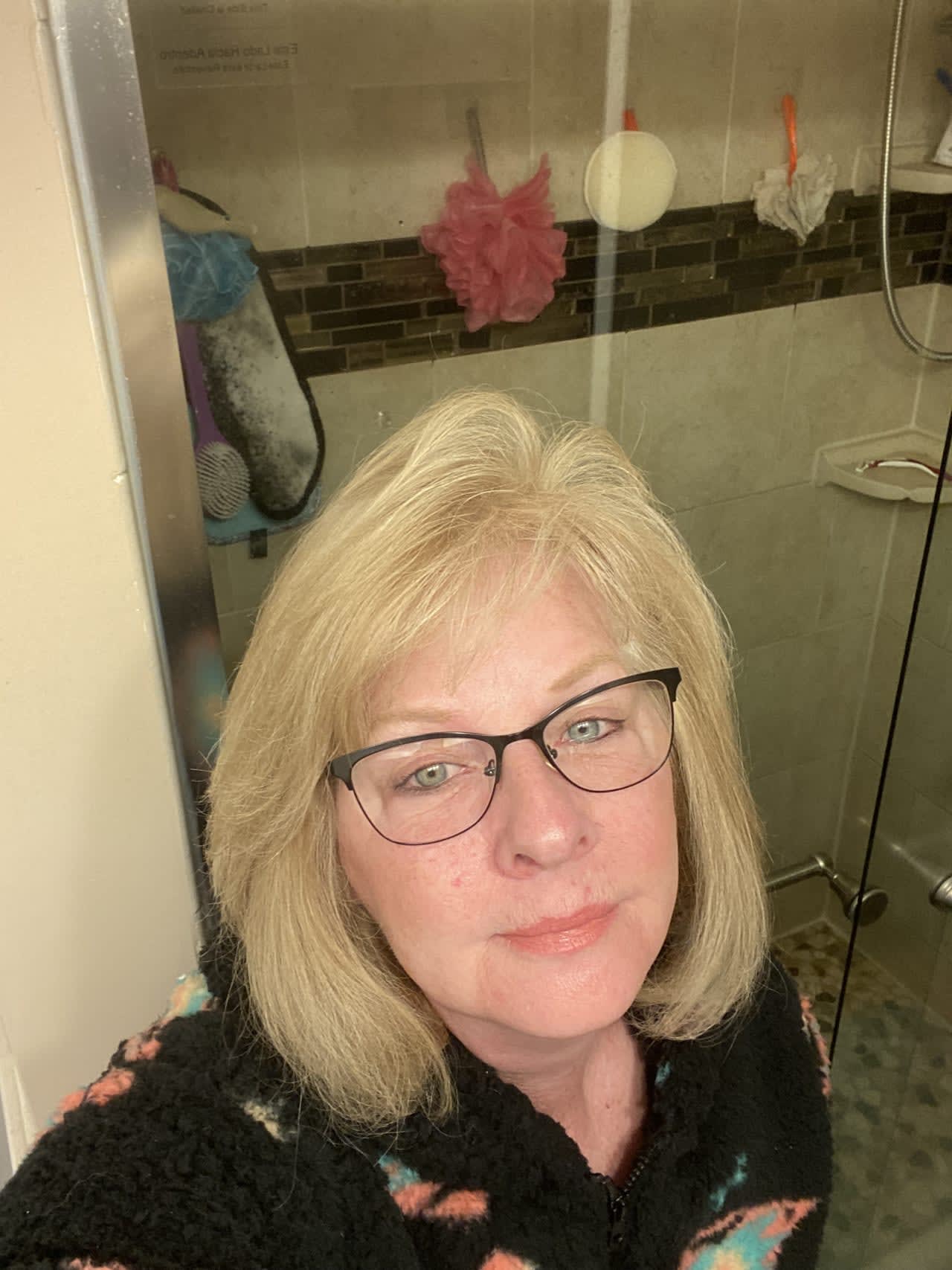 Profile photo 4 of 4