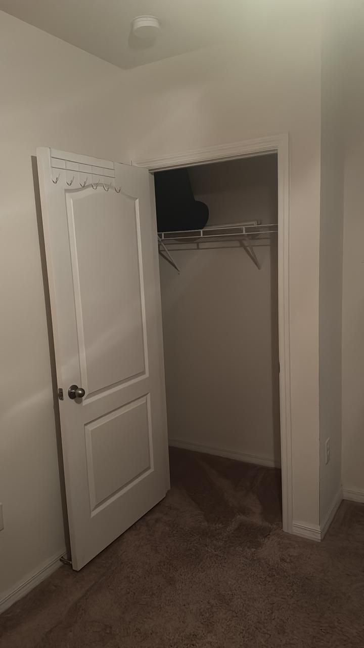 Profile photo 9 of 13