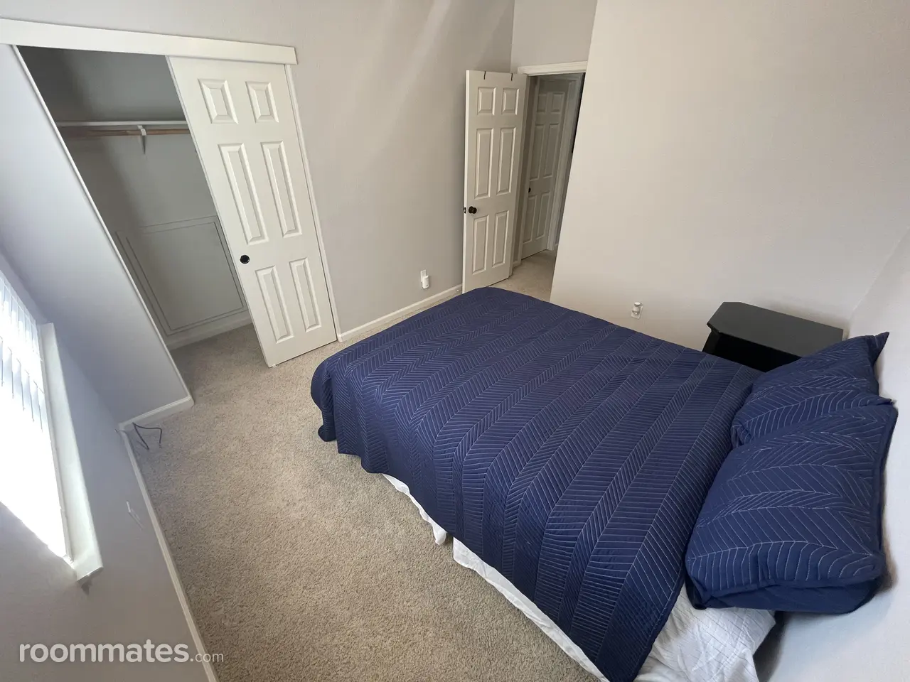 Profile photo 6 of 9