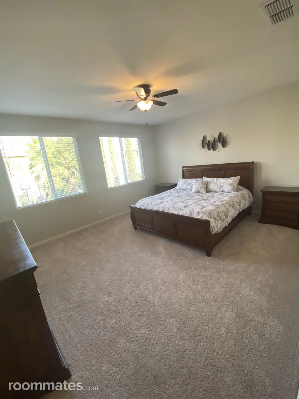 Profile photo 1 of 9