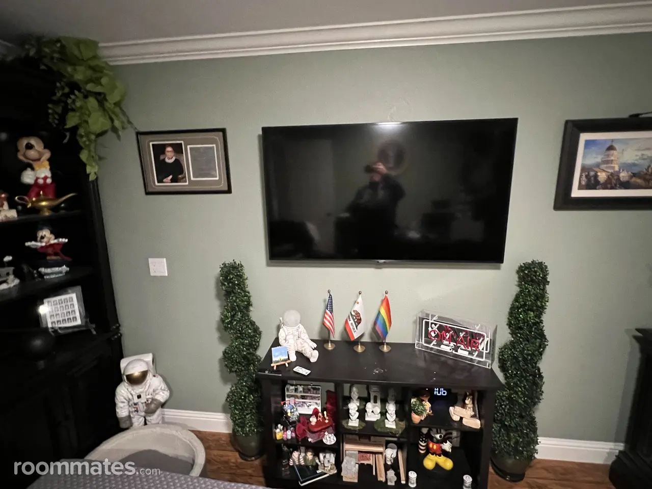 Profile photo 4 of 6