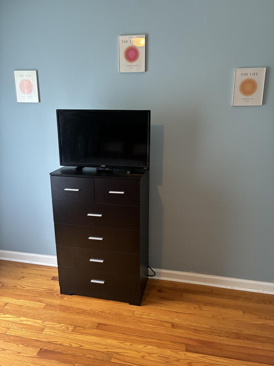 Profile photo 2 of 9