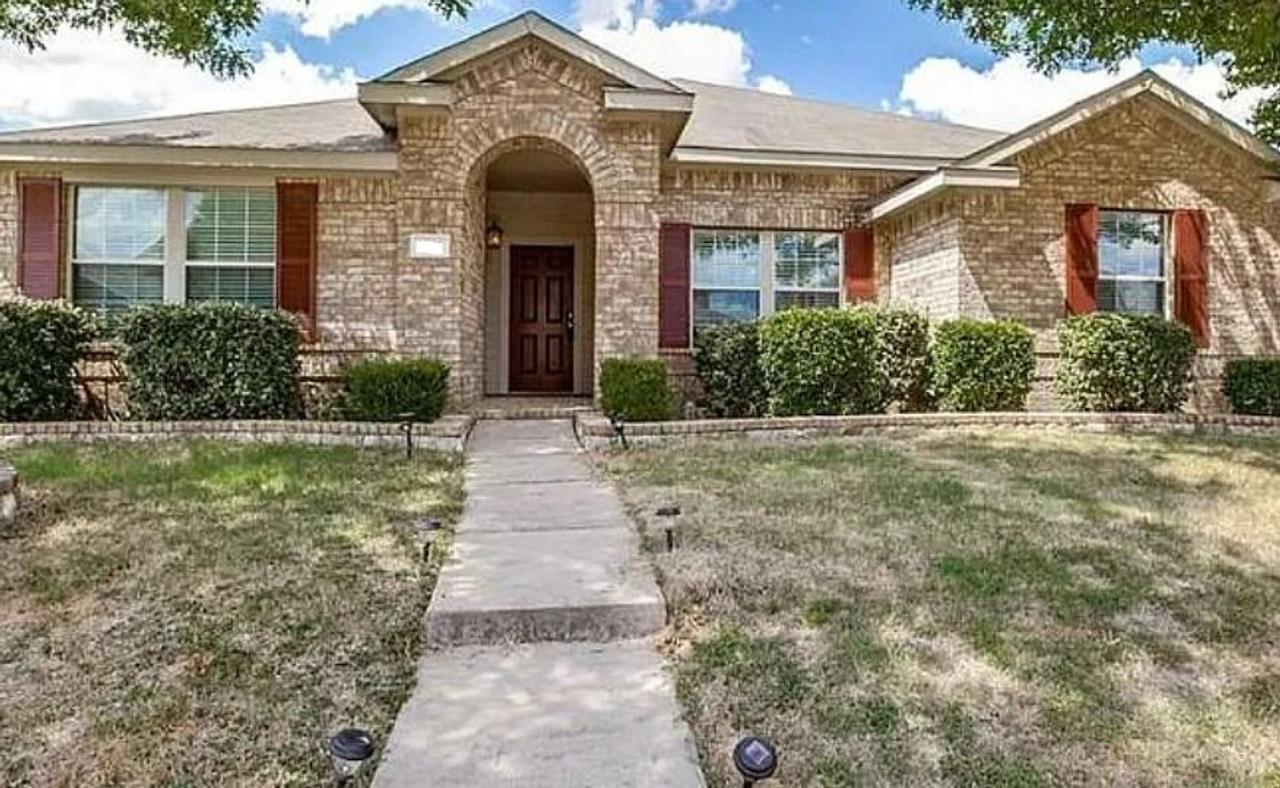 Profile photo 1 of 6