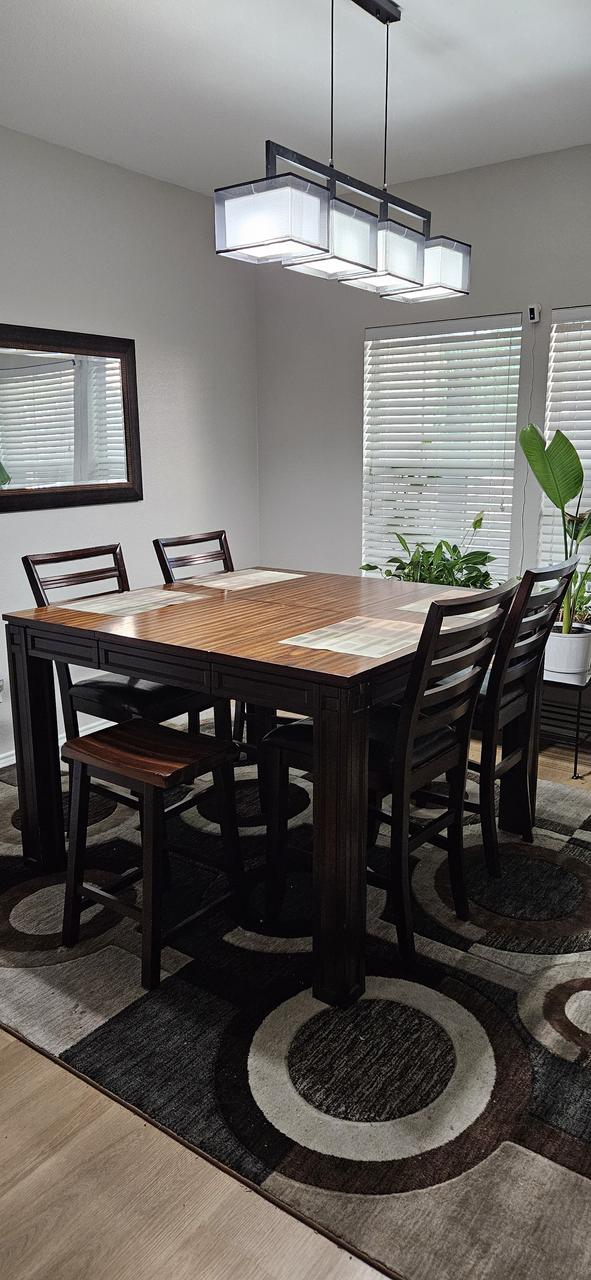 Profile photo 2 of 6