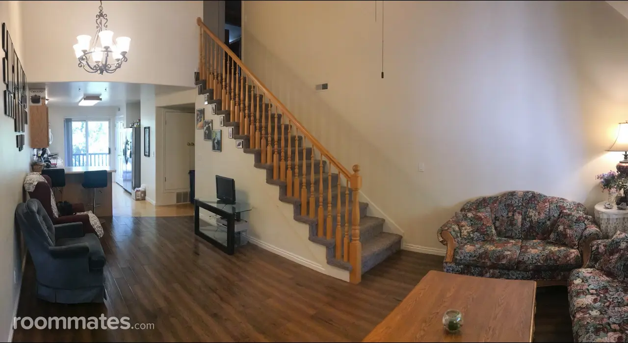 Profile photo 3 of 11