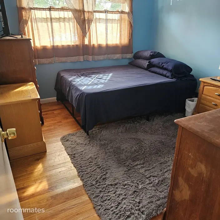 Room for rent in Brick, NJ $1200, house