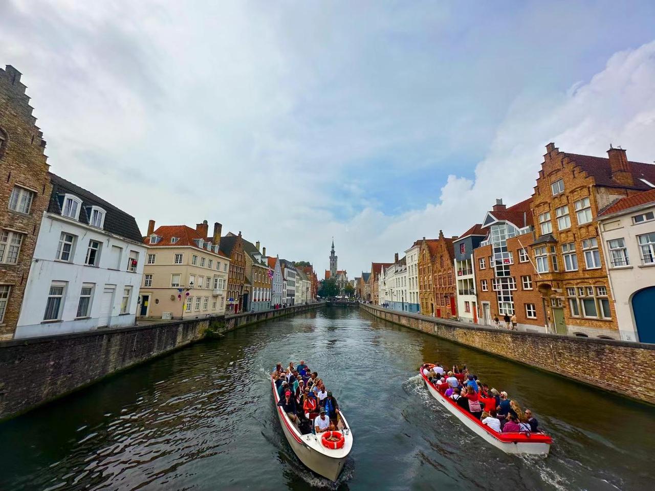 Profile photo 9 of 10