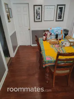 Room for rent in Marietta, GA $500, house