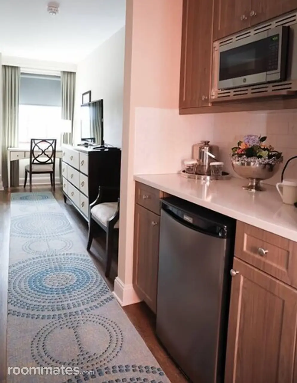 Profile photo 4 of 9