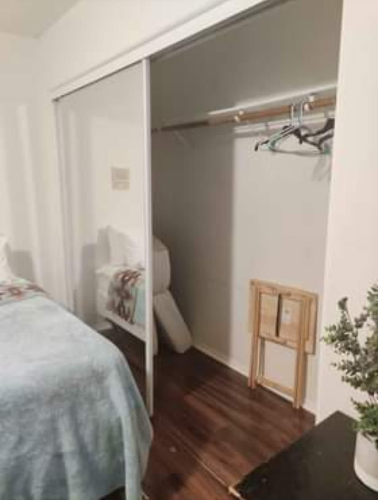 Profile photo 4 of 11