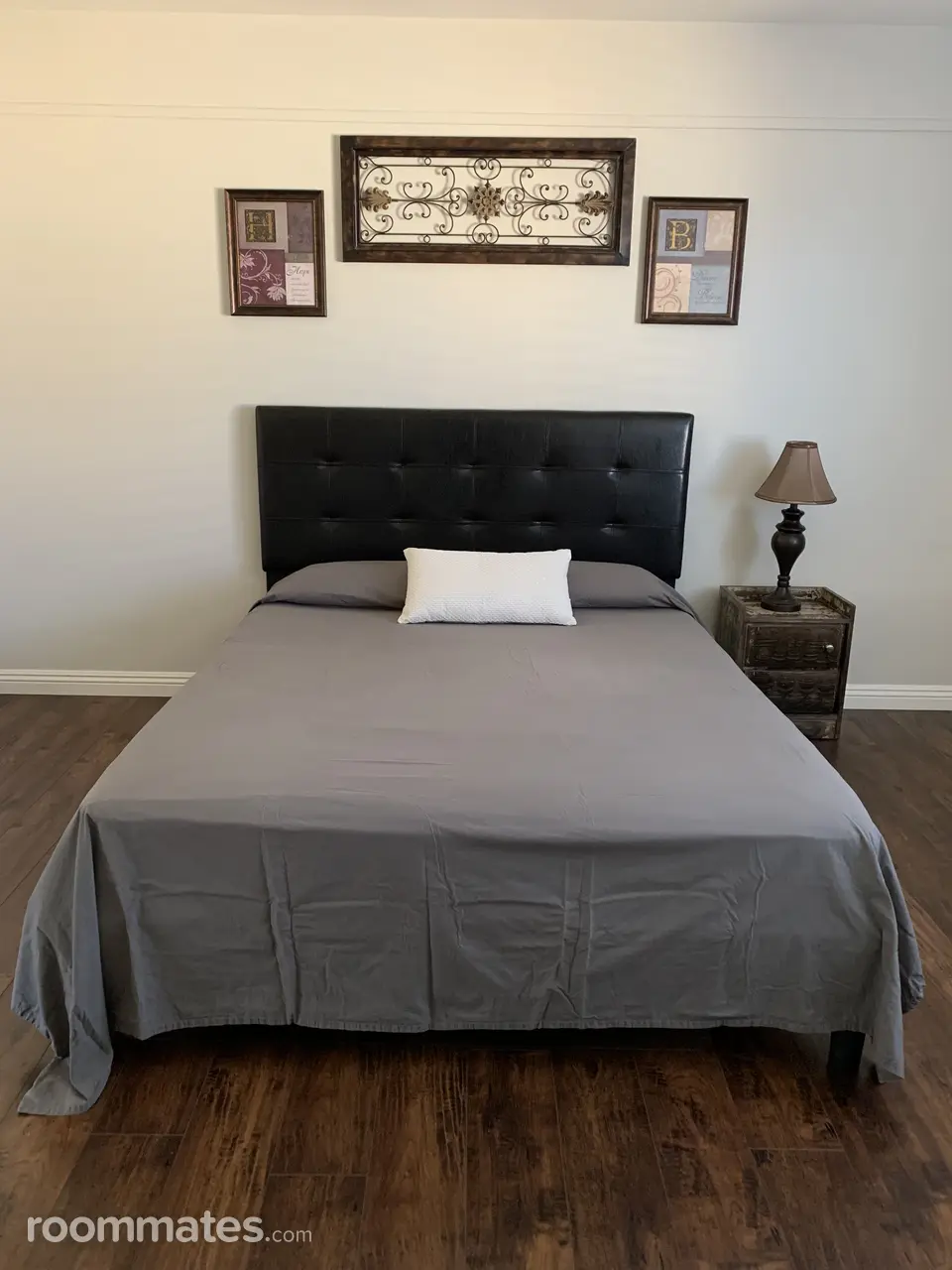 Profile photo 9 of 10