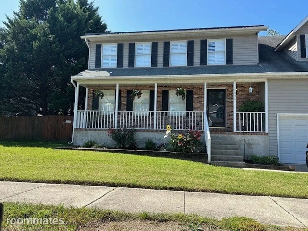 Profile photo 5 of 17