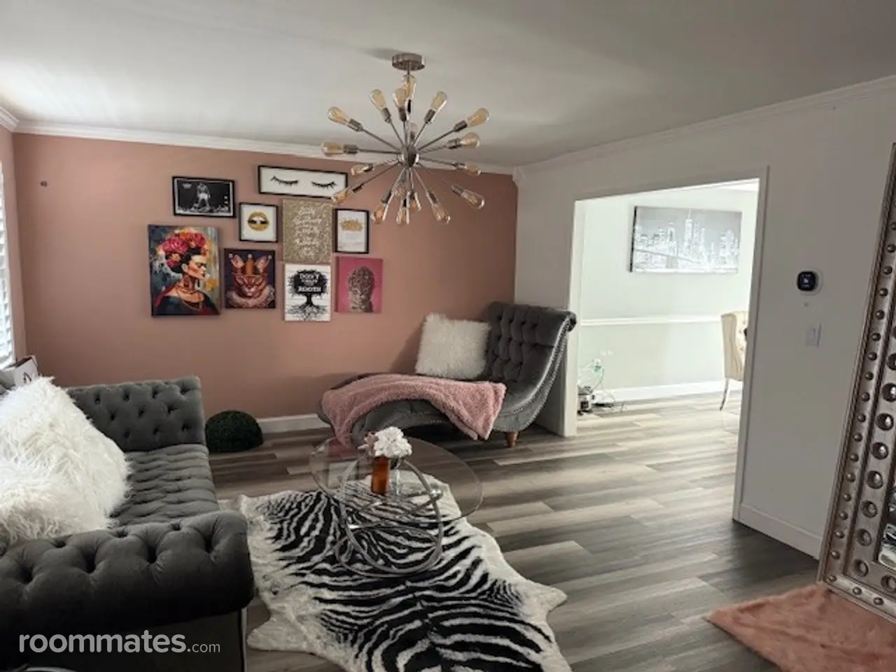 Profile photo 2 of 17