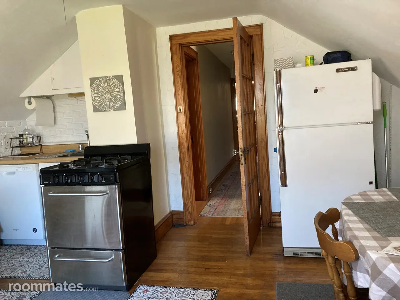 Profile photo 2 of 4