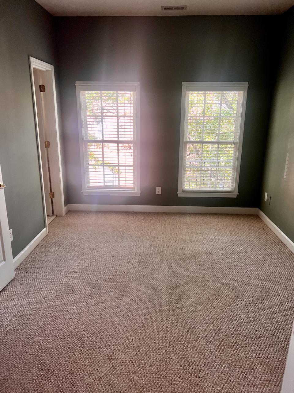 Profile photo 8 of 9