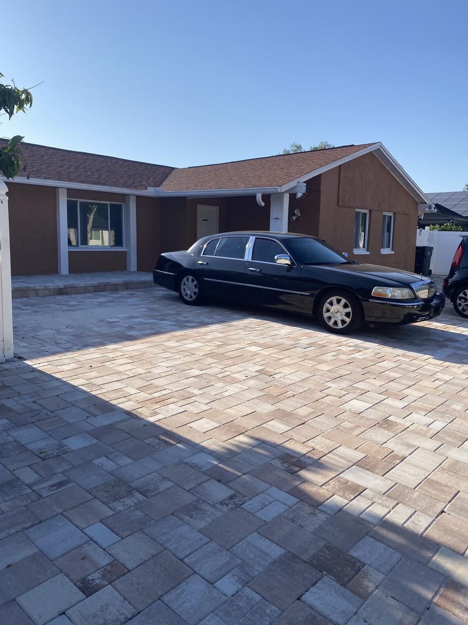 Profile photo 8 of 13