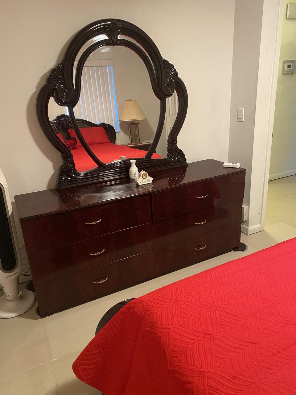 Profile photo 6 of 13