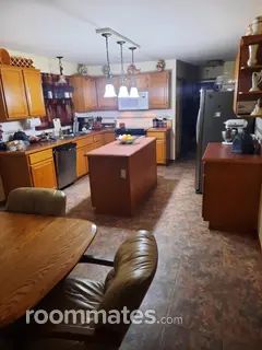 Room for rent in Macomb, MI $850, house