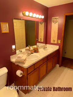Room for rent in Macomb, MI $850, house