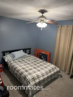 Room for rent in Memphis, TN $600, house