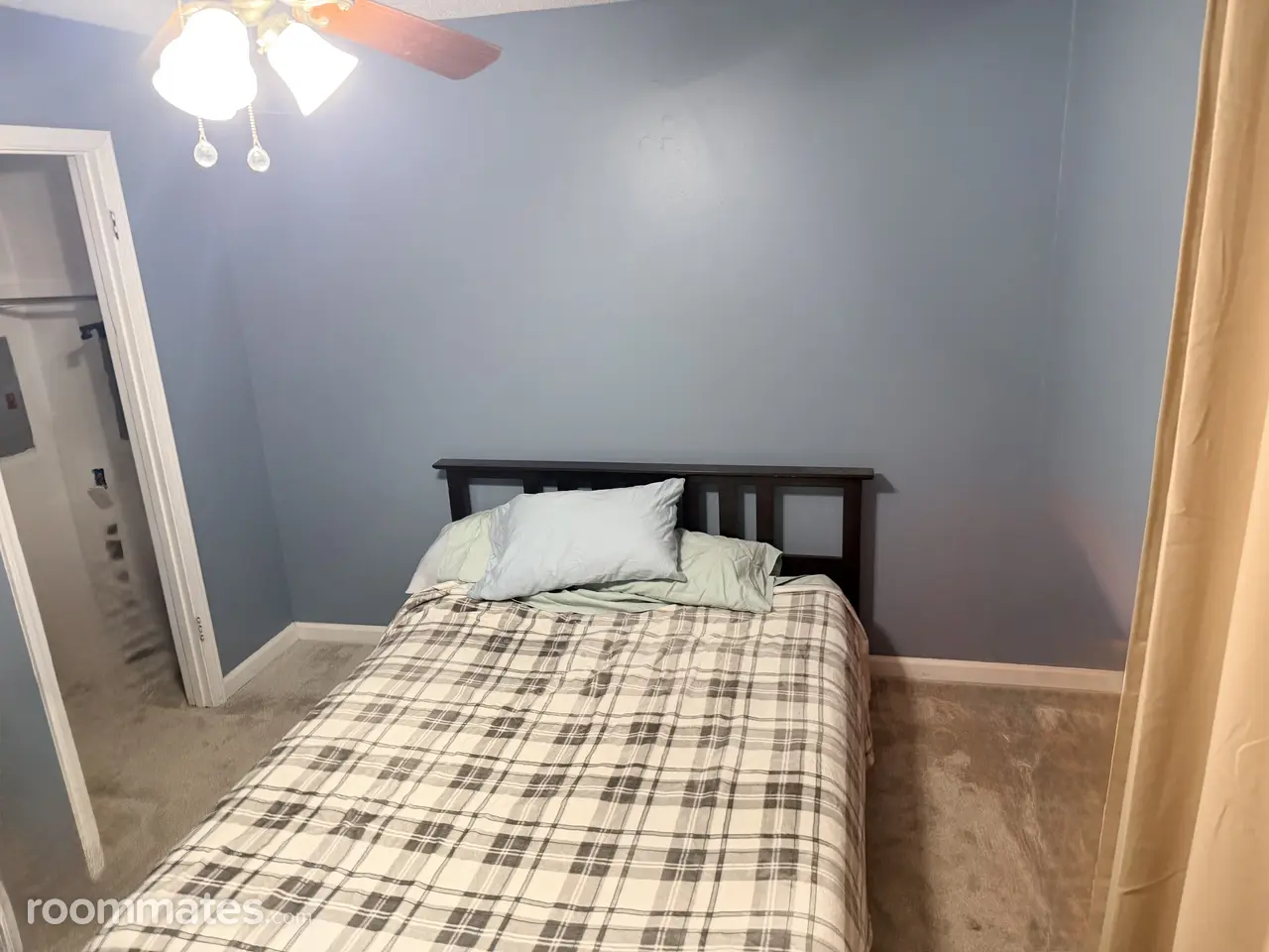 Profile photo 5 of 9