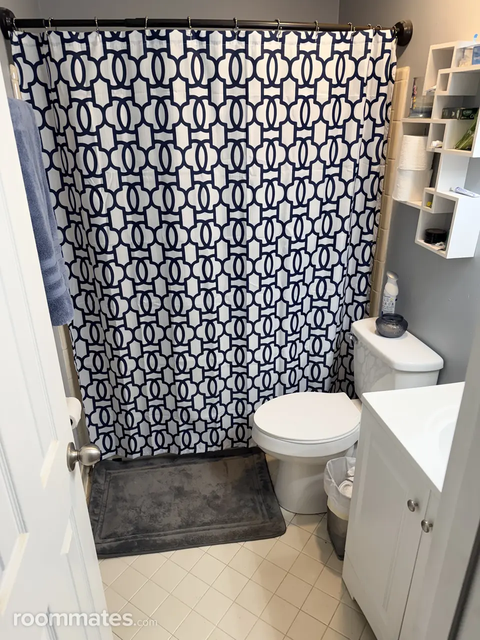 Profile photo 8 of 9