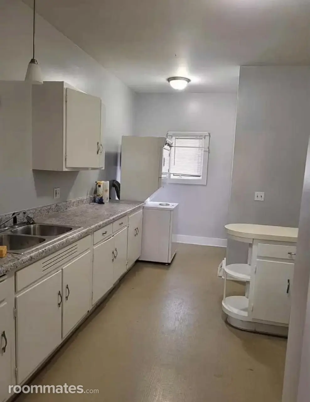 Profile photo 1 of 6