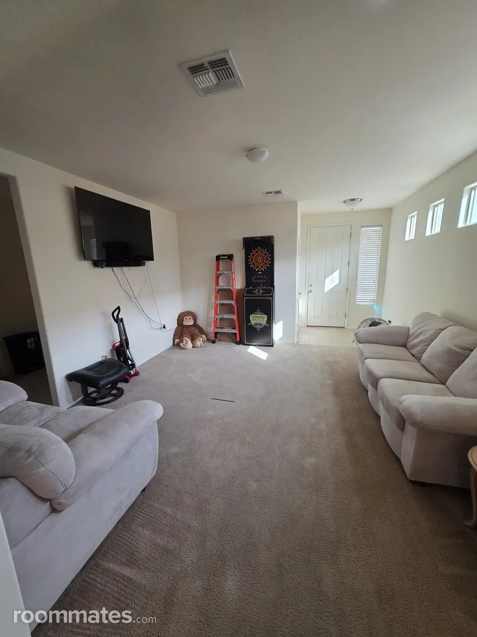 Profile photo 2 of 5