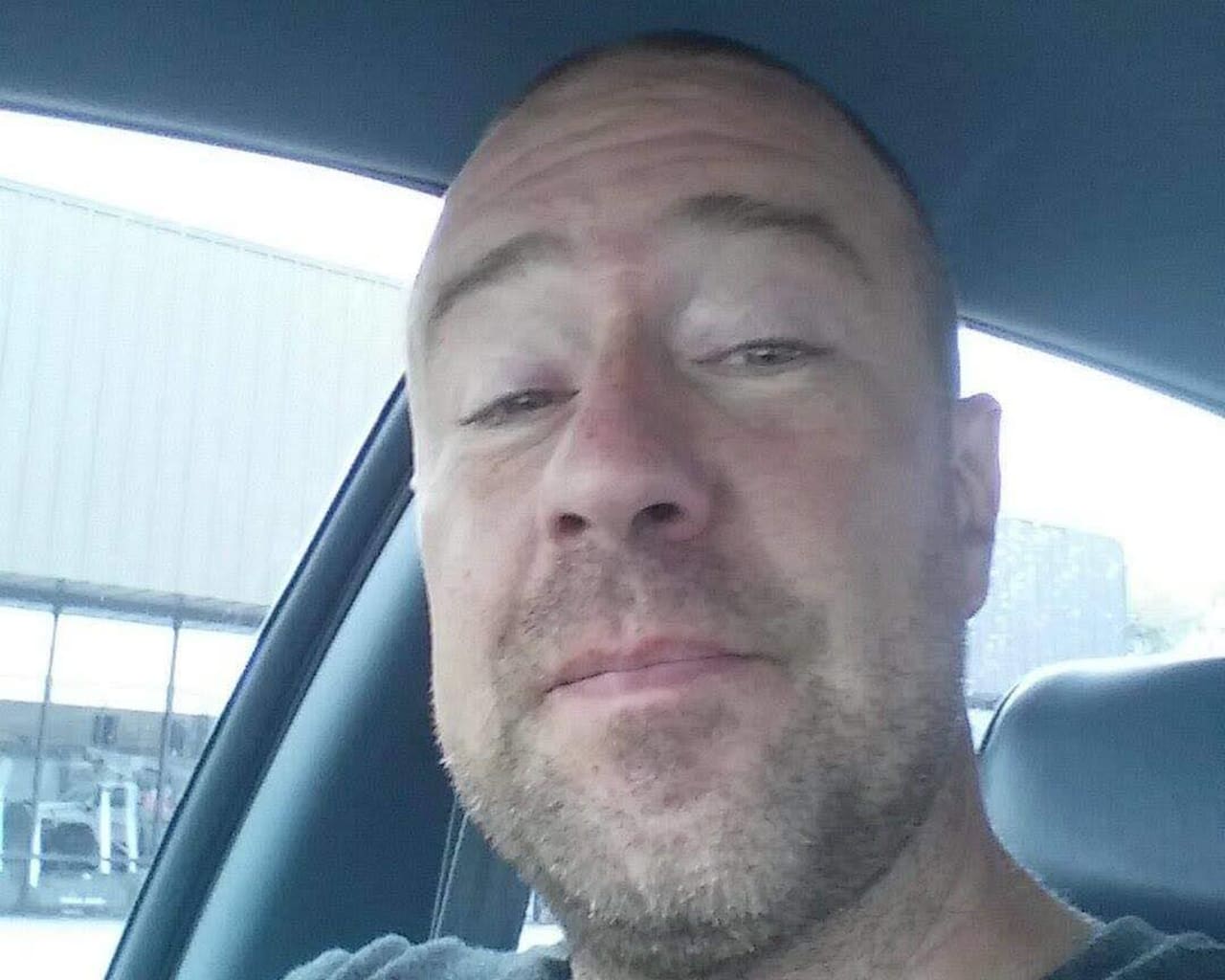 Profile photo 5 of 8