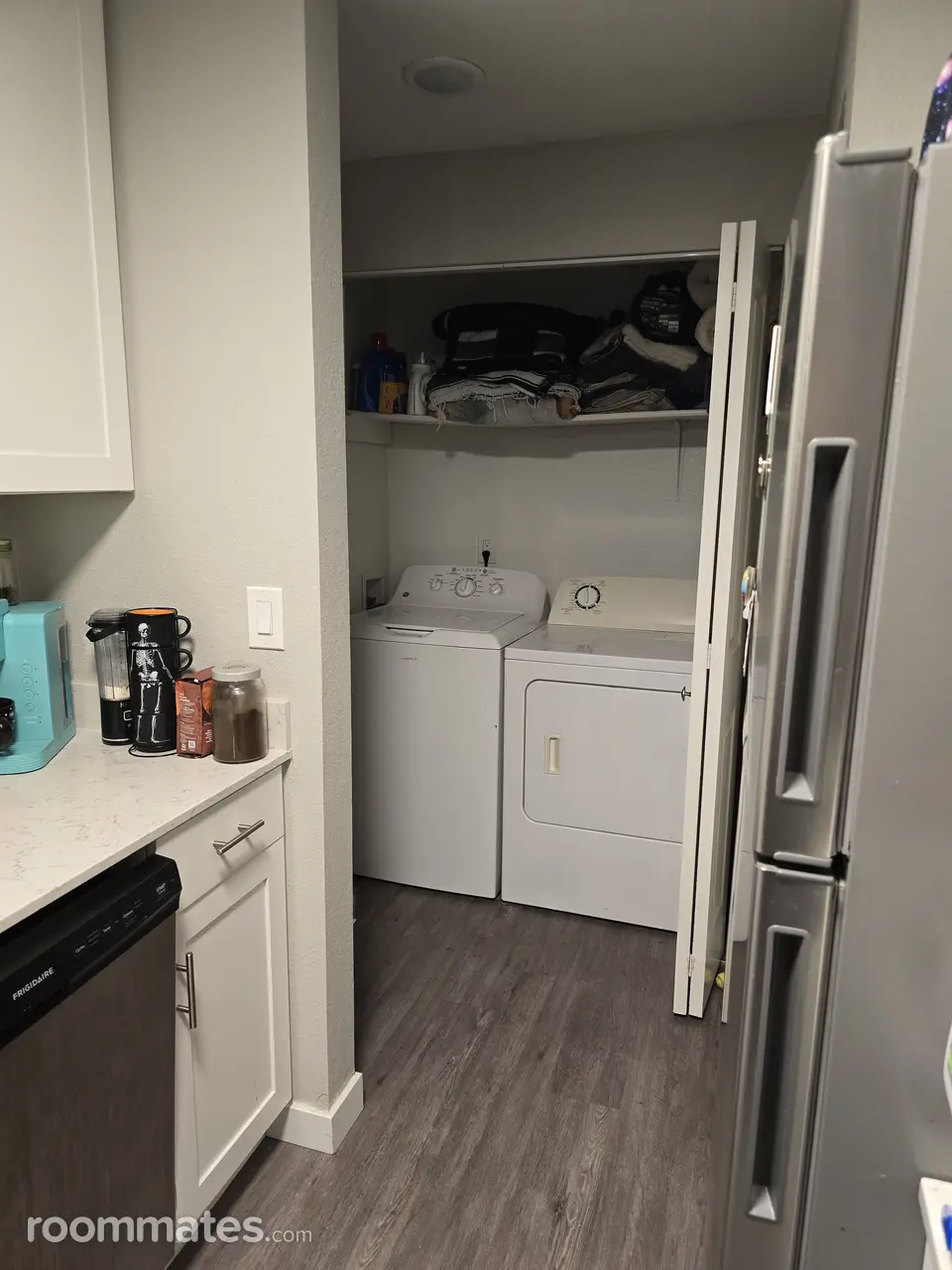 Profile photo 5 of 10