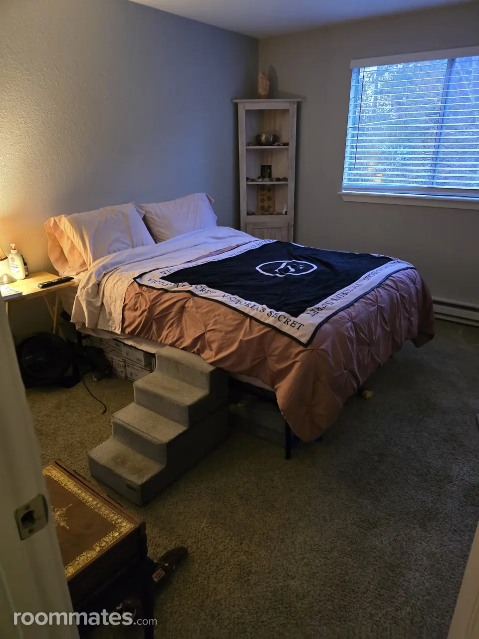 Profile photo 6 of 10