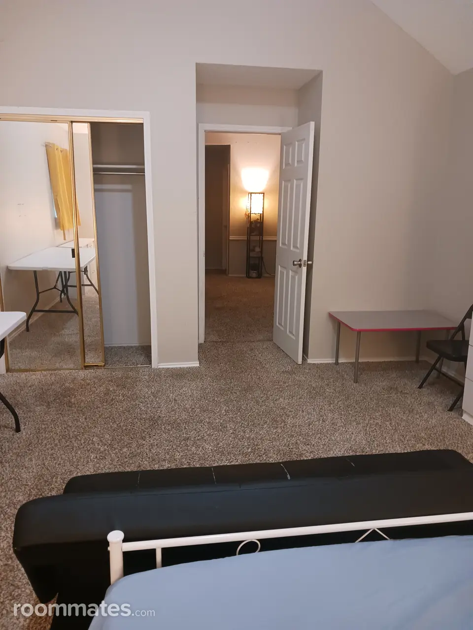 Profile photo 4 of 6